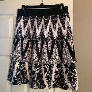 White House Black Market pleated skirt size S